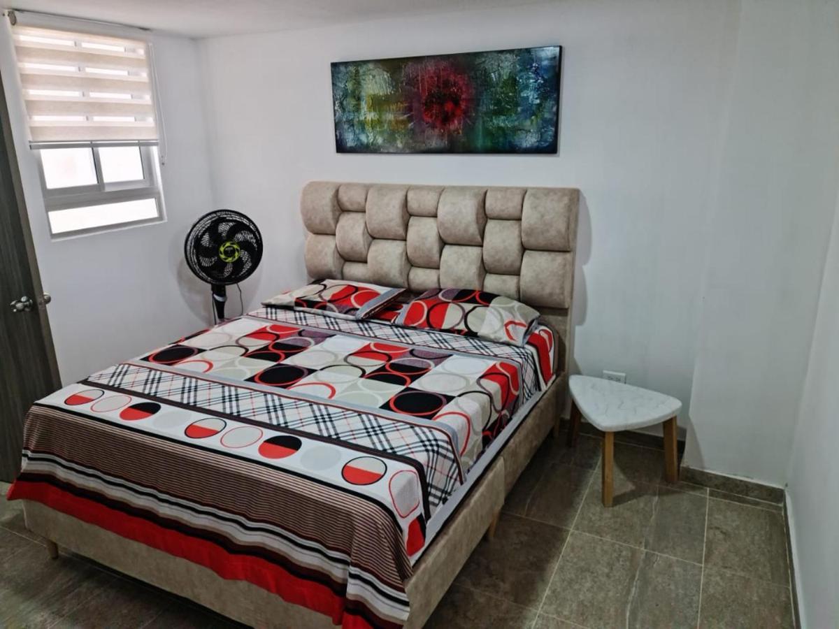 Aparta Estudio 2 Camas - Parqueadero Moto - - Cipres Ibague